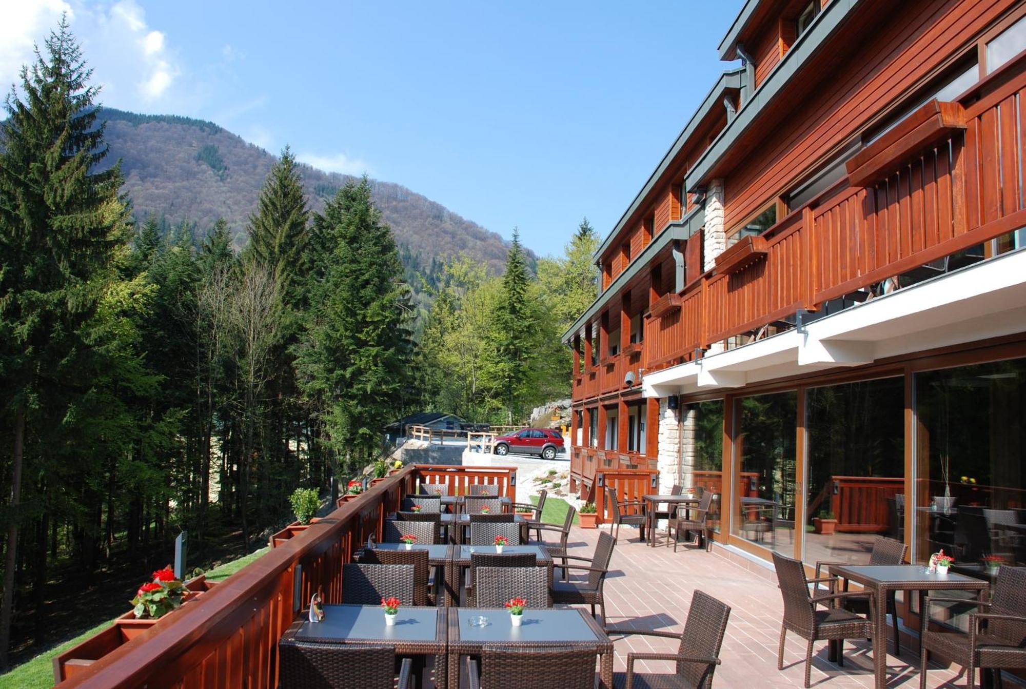 Hotel Rozsutec Terchová Exteriör bild